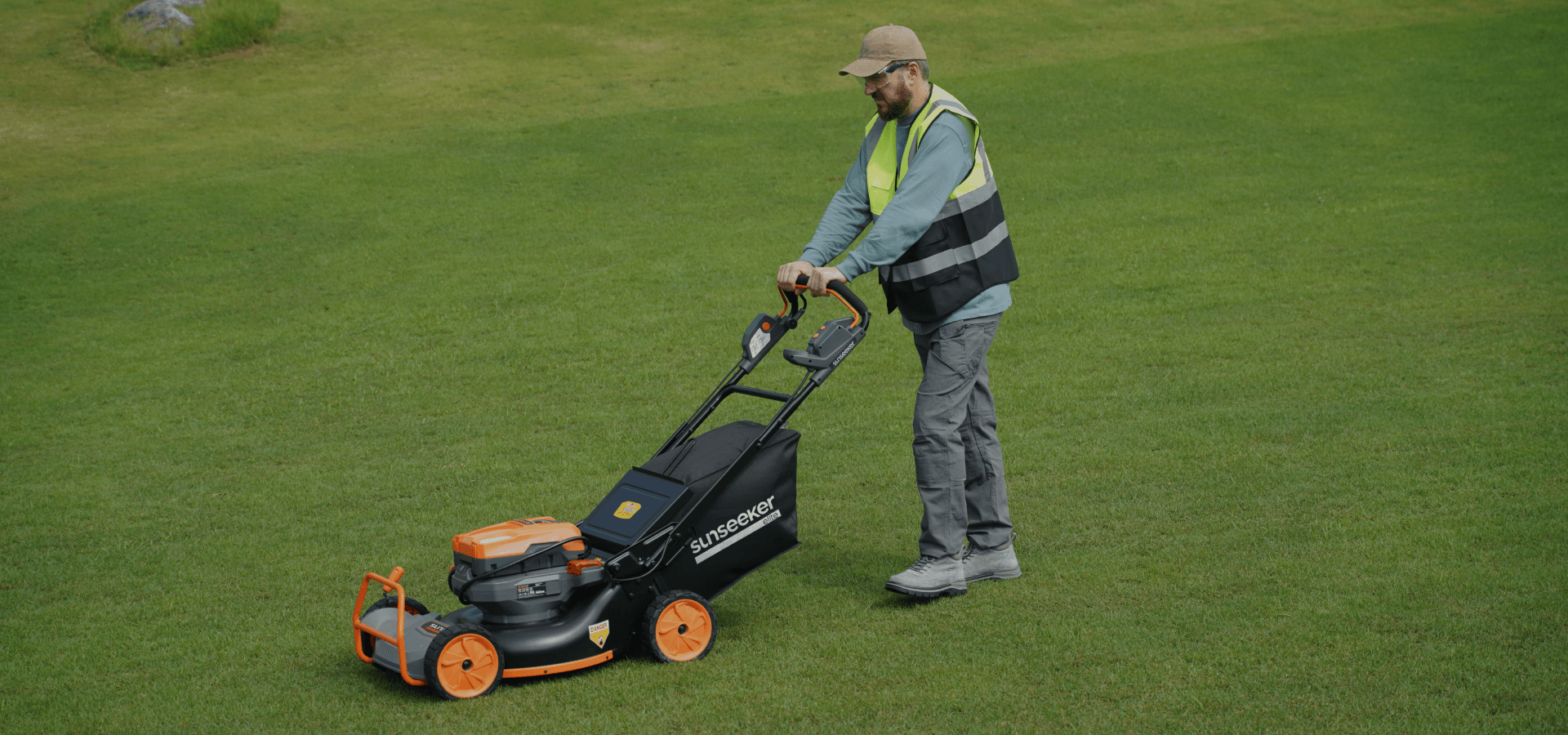 Sekačka na trávu (S externím připojením)
