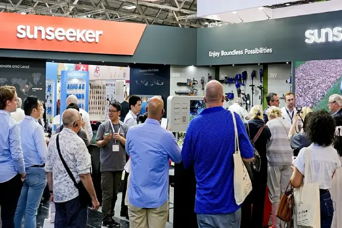 Sunseeker Robotics dévoile sa première tondeuse robotisée LiDAR au salon Spoga+Gafa 2025 