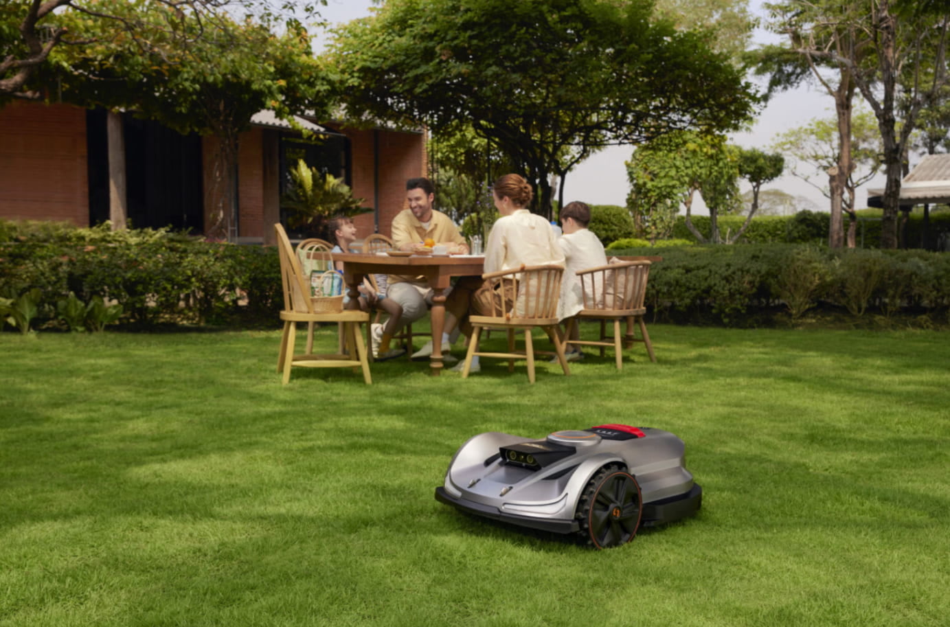 Time, Lawn Perfection, Freedom: Why a Robot Mower Is Worth It