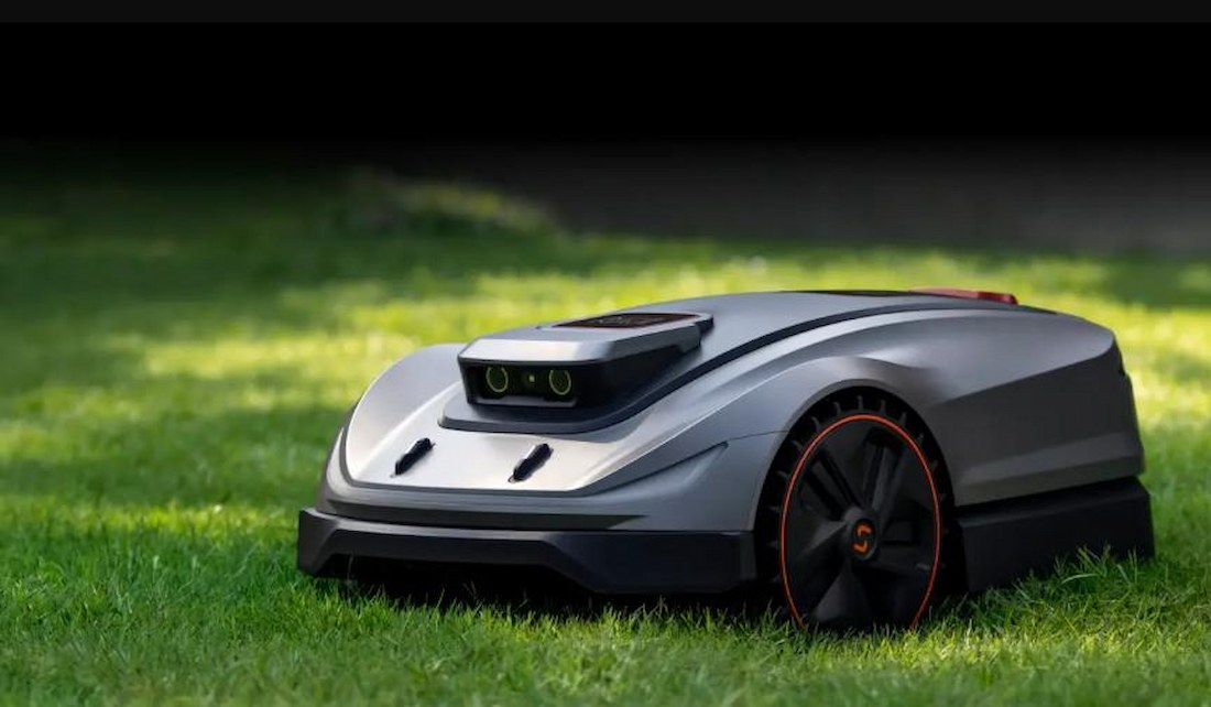 Sunseeker Elite robot lawn mower